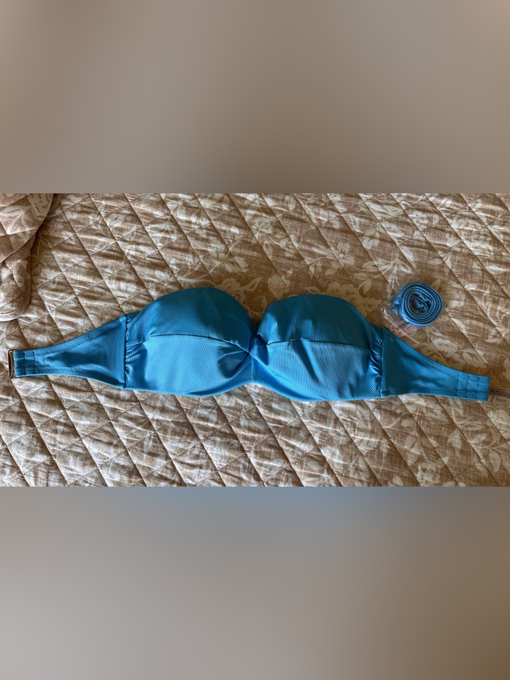 Victoria’s Secret Bandeau Bikini Top – Light Blue – Size 34DD – NWT